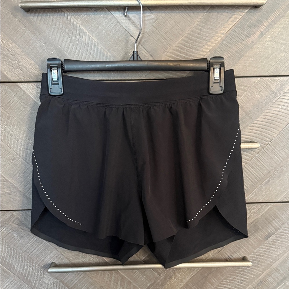 Lululemon Athletica Black Women's Athletic Shorts